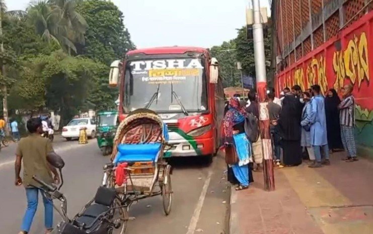 ঋণের প্রলোভনে ঢাকায় এনে ‘গণঅভ্যুত্থানের’ চেষ্টা!